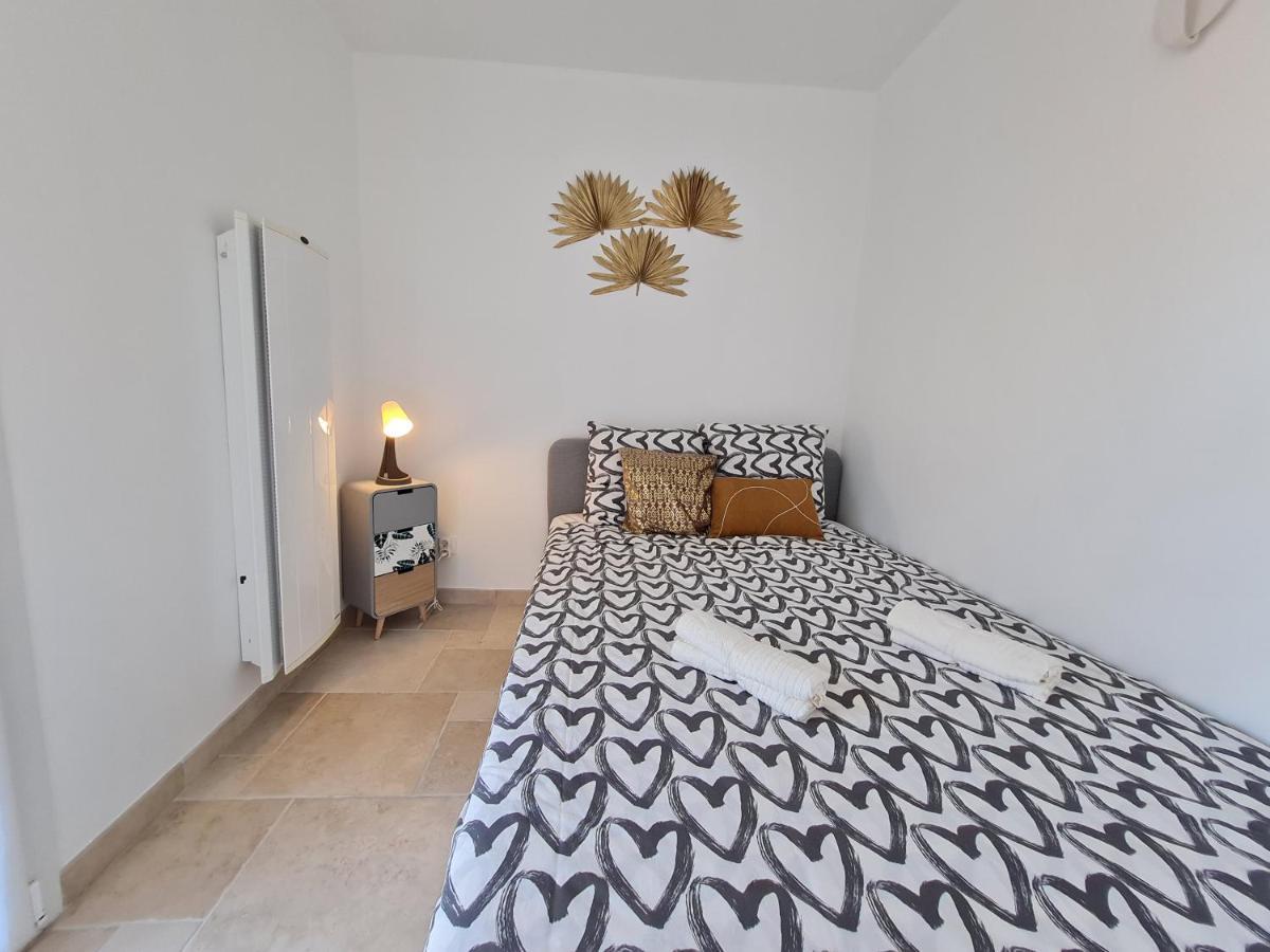 Bel Appartement Renove, Avec Terrasse Et Piscine La Croix-Valmer Eksteriør billede